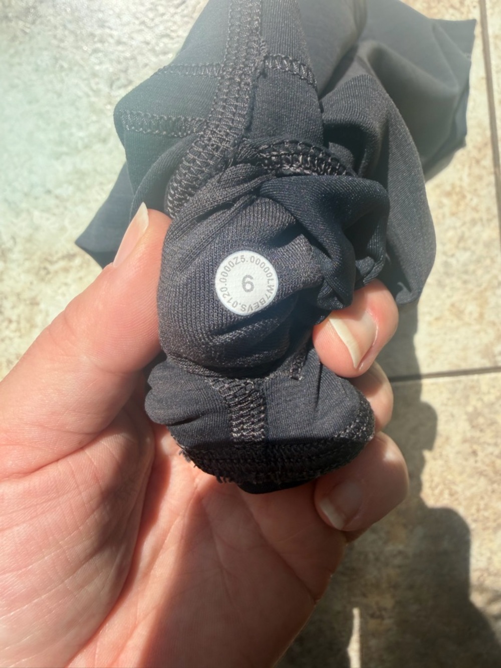 2 Lululemon Wunder Train high rise shorts with 6 in inseam, size 6 - Picture 9 of 9